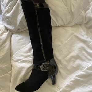 Joan & David kitten heel boots